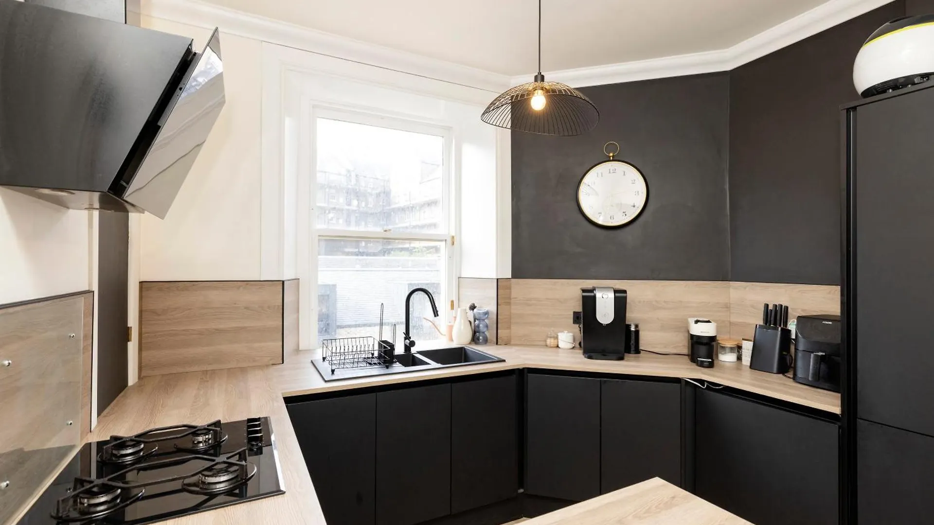 Elegant Apartment With Castle View Edimburgo Regno Unito