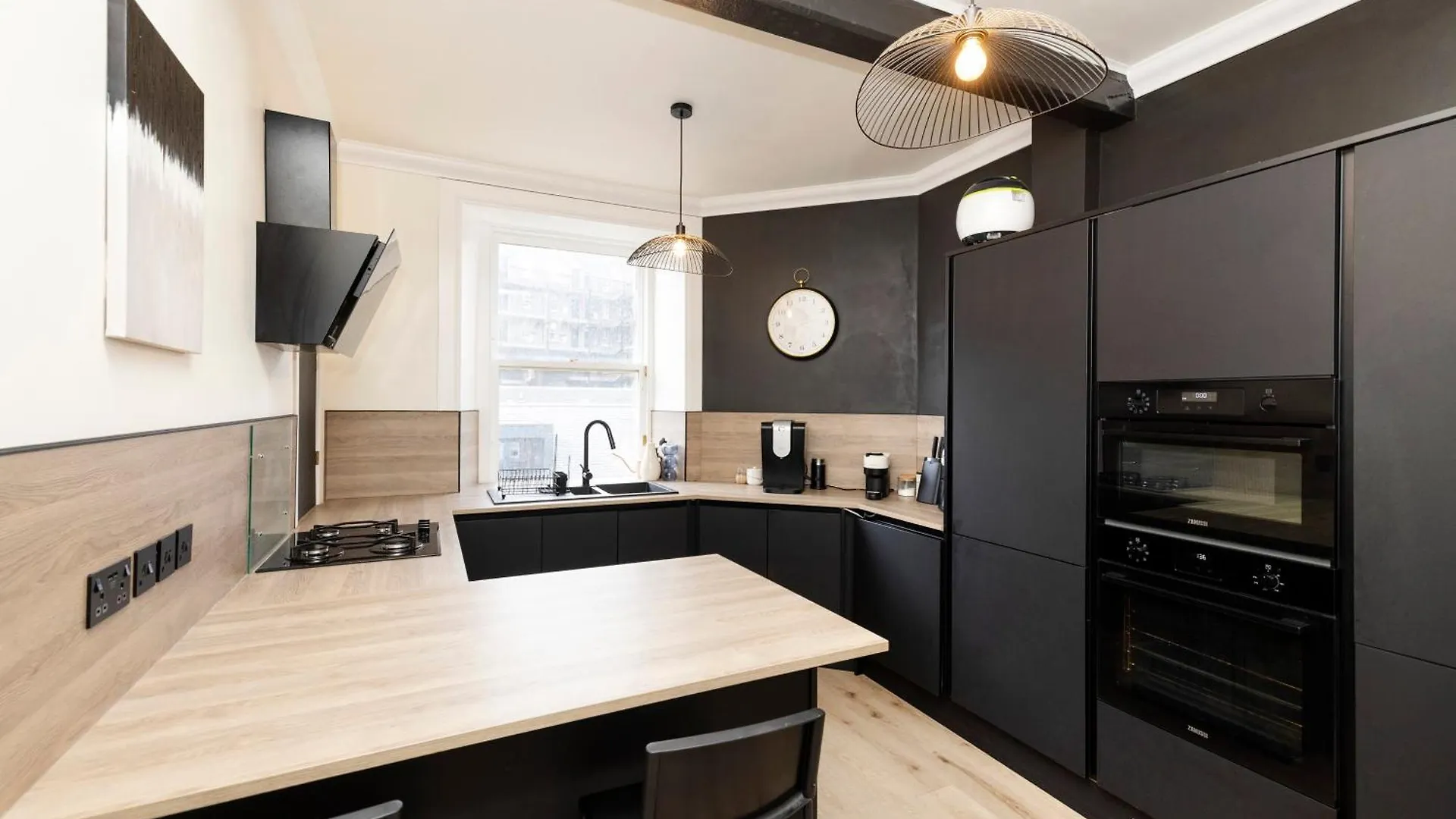 Elegant Apartment With Castle View Edimburgo