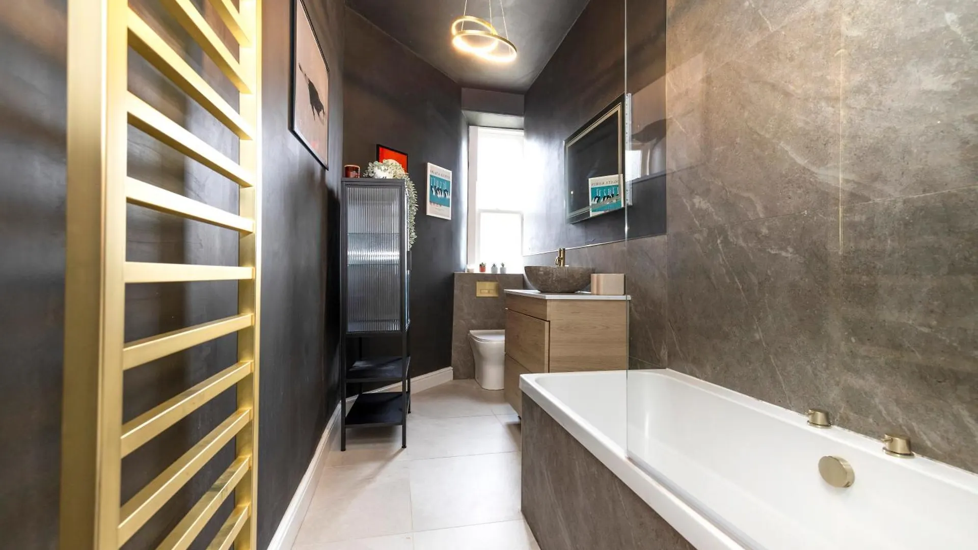 Elegant Apartment With Castle View Edinburgh 0*,